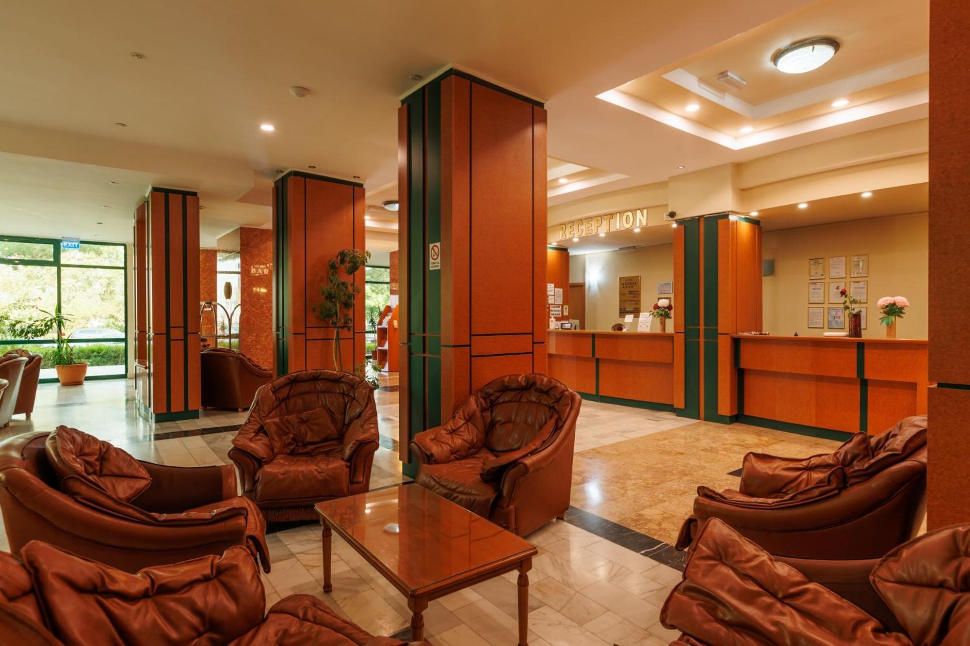 Hotel Amiral Mamaia Bagian luar foto