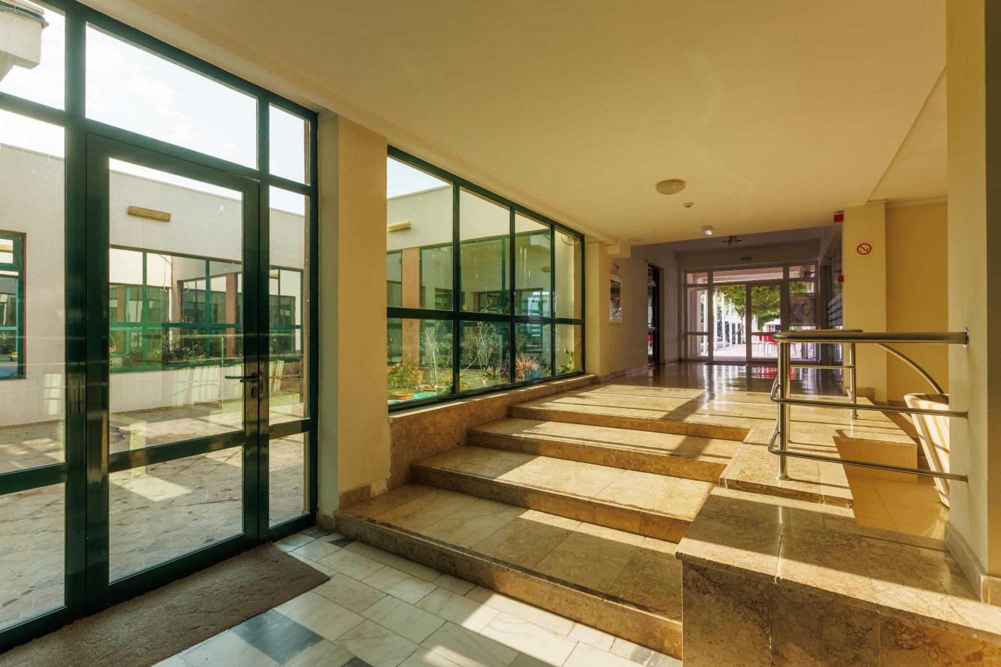 Hotel Amiral Mamaia Bagian luar foto