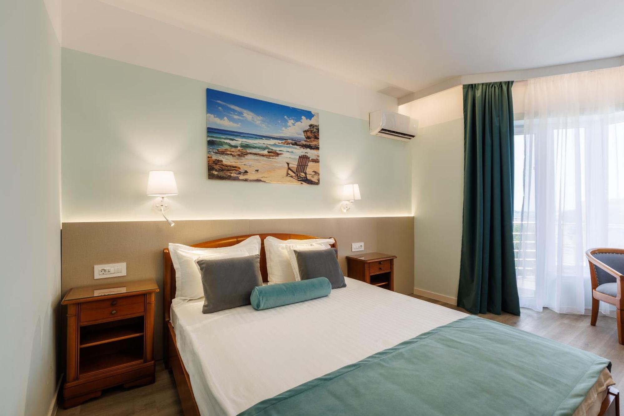 Hotel Amiral Mamaia Bagian luar foto
